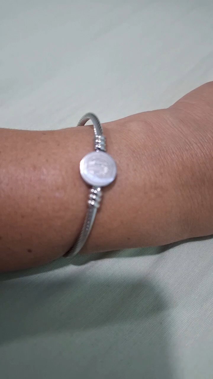 Bracelete de São Bento em uso na avaliação 4